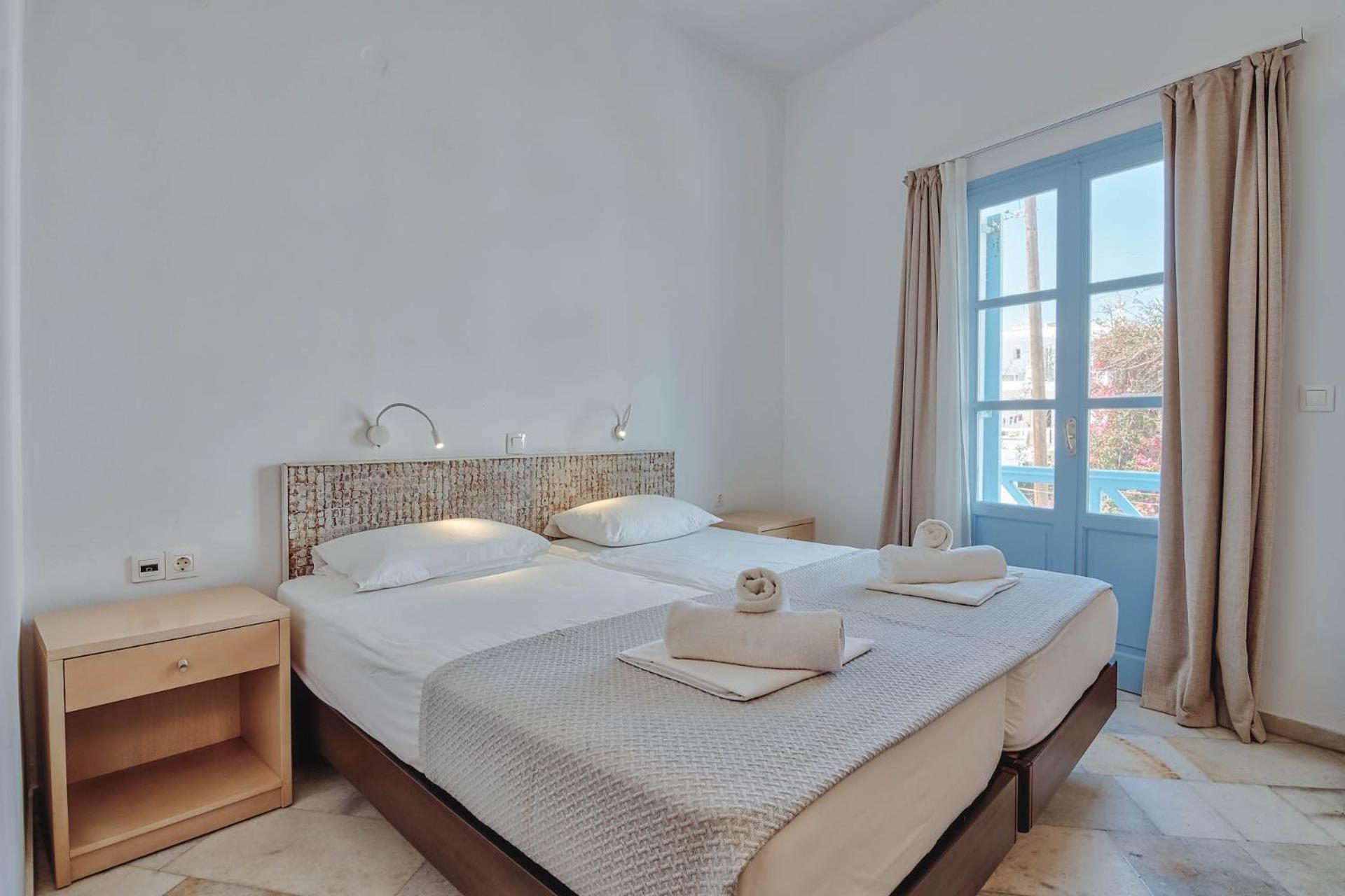 Hotel Mantalena Antiparos Exterior photo
