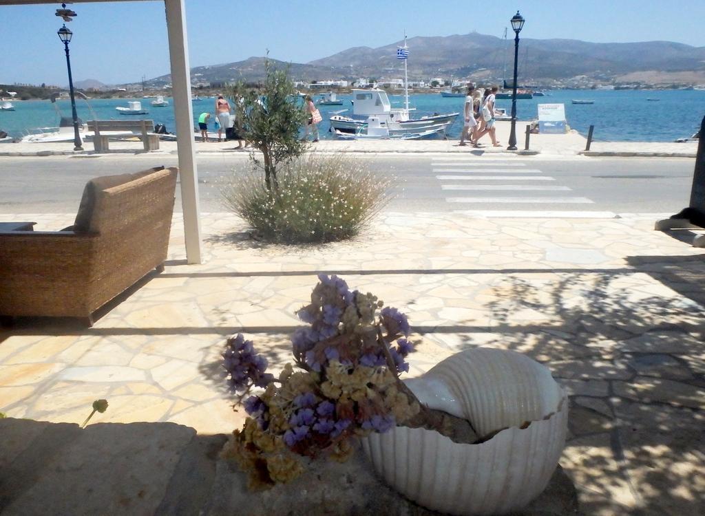 Hotel Mantalena Antiparos Exterior photo